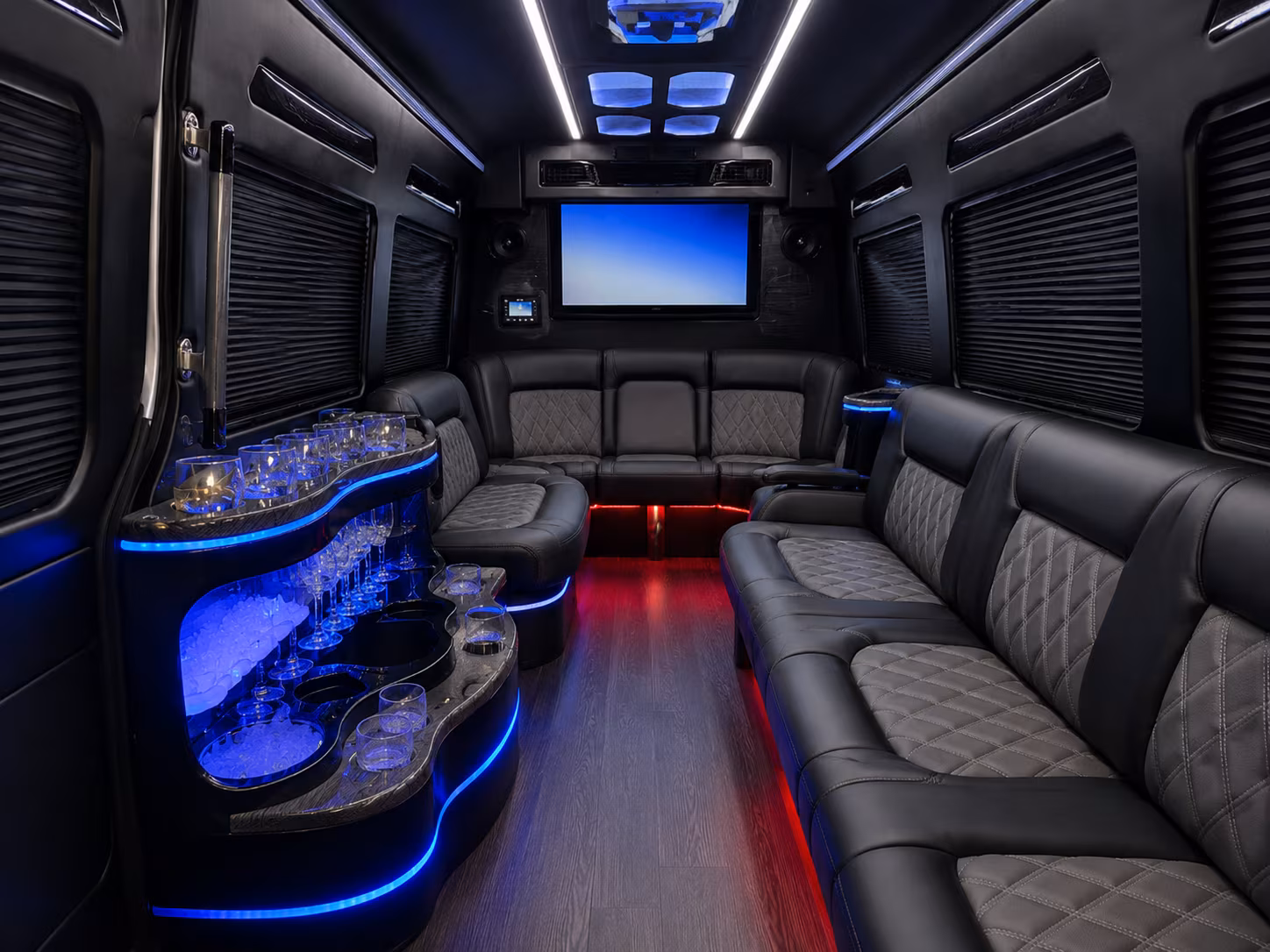 charterbusserviceslosangeles com is here to make wedding and private event transportation easy in los angeles