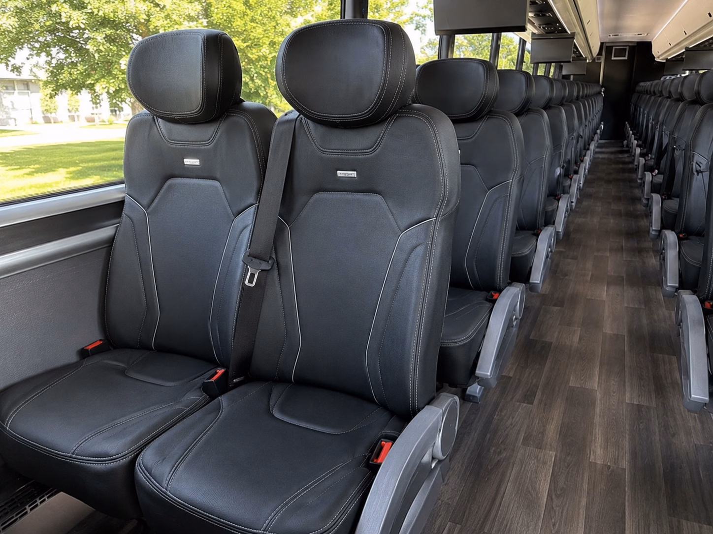 finding wedding transportation for beverly hills and mid wilshire venues