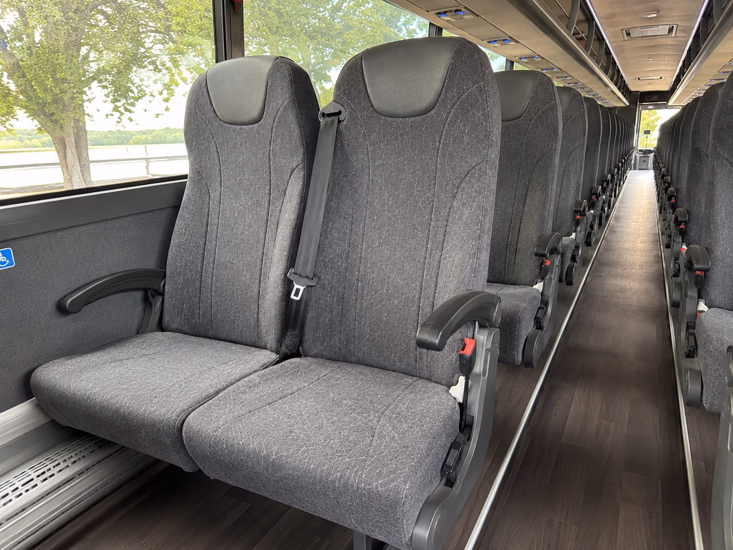how the type of bus you choose changes the price in los angeles california