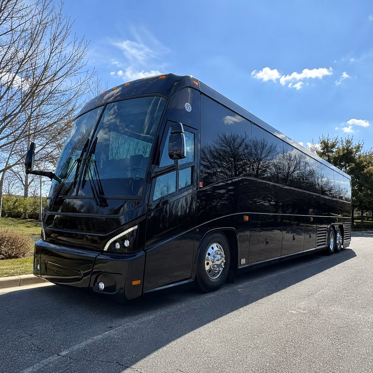 with one search compare buses to long beach airport lgb and john wayne airport sna